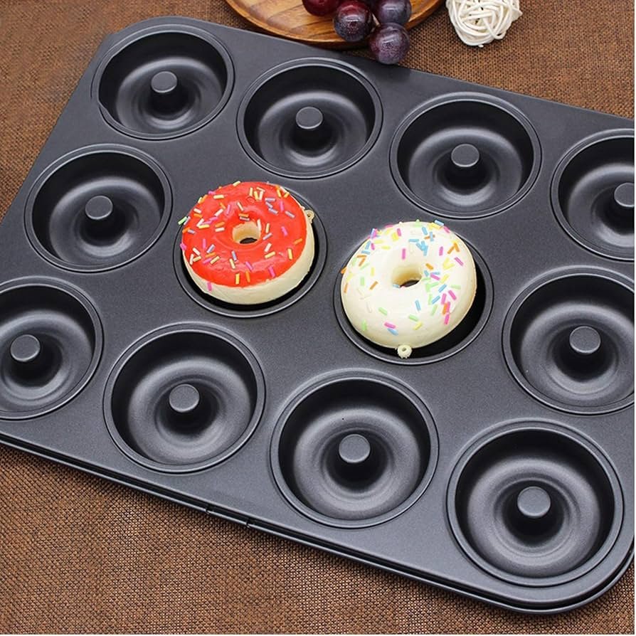 12-Cavity Donut Baking Pan – Carbon Steel