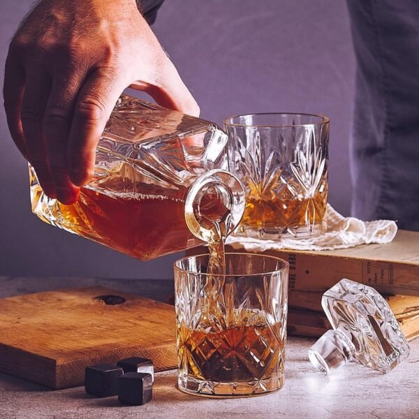 7-Piece Whisky Decanter Set with Glasses – Elegant Barware