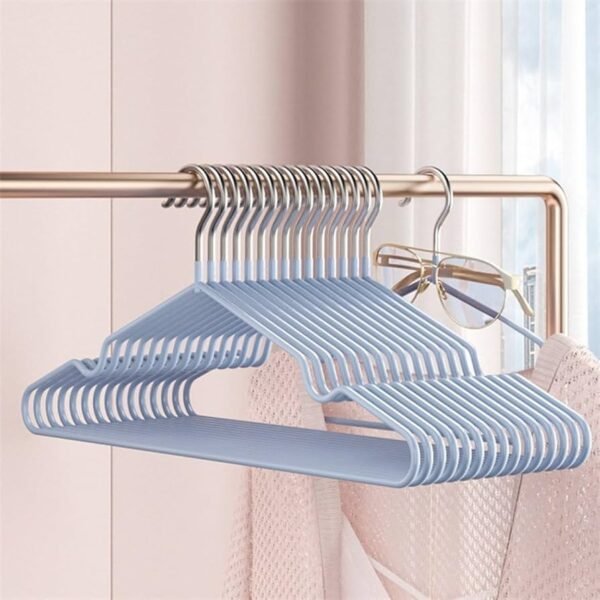 TK 10-Pack Metal Clothes Hangers with PVC Coating