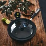 Glass Pot Lid with Silicone Rim – Heat-Resistant Kitchen Lid
