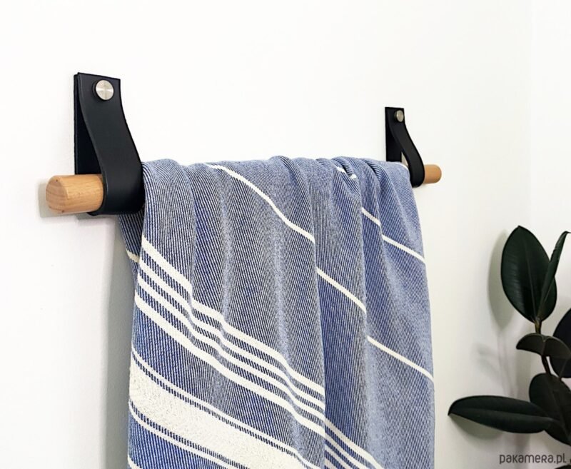 TK Bamboo Wall-Mounted Towel Rack – Single-Bar Adhesive Bathroom Holder