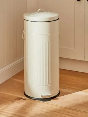 TK 30L Retro Pedal Bin – Metal Trash Can with Inner Bucket