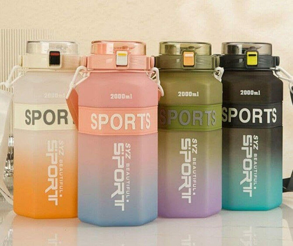 Gradient Water Bottle – 2000ml Portable with Handle, Flip-Top Lid & Straw