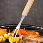 TK BBQ Fork with Wooden Handle – Grill Accessory