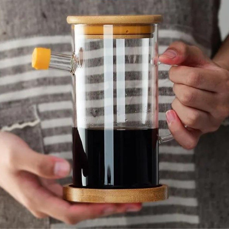 TK Borosilicate Glass Oil Dispenser with Bamboo Lid and Base