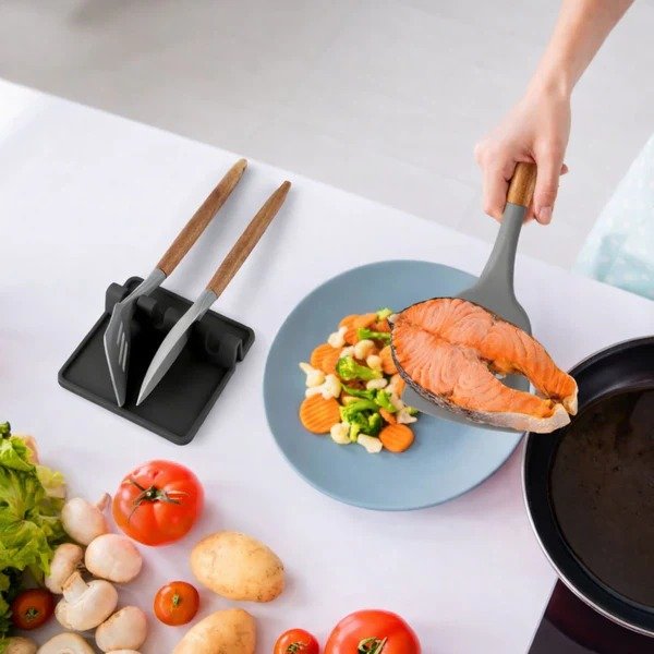 TK Silicone Utensil Rest – 4 Slot Kitchen Holder