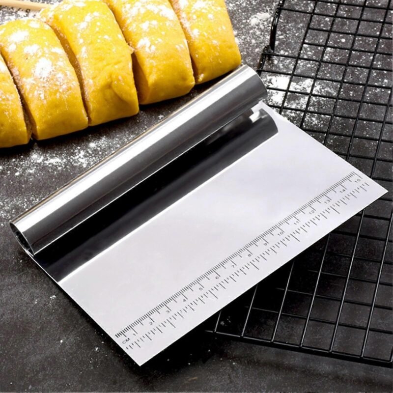 TK Flour Cutter with Scale