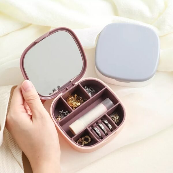 Compact Jewelry Organizer with Mirror – Multi-Compartment Travel Case