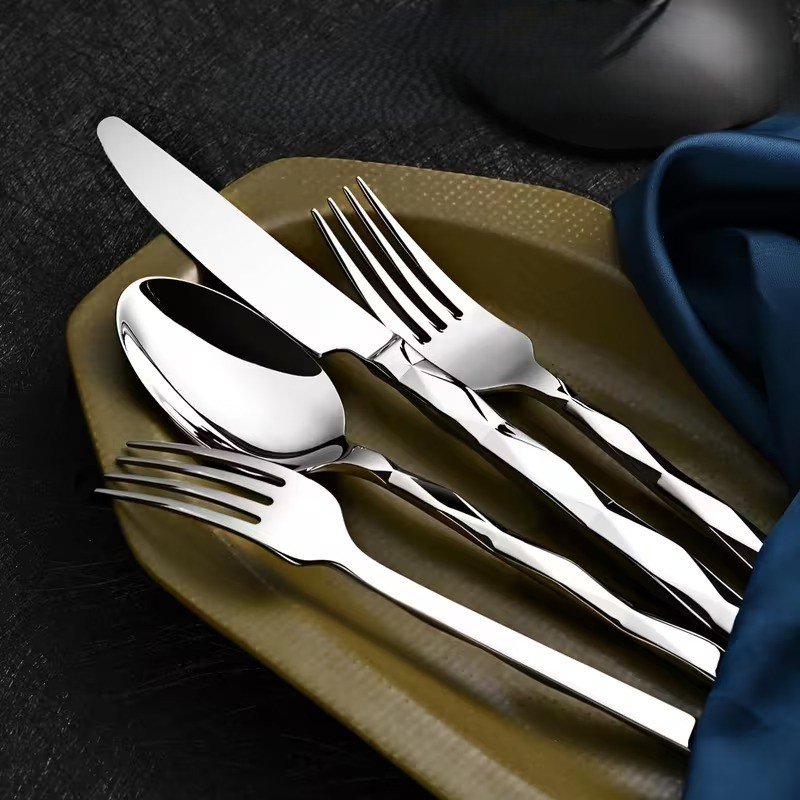 TK Elegant Stainless Steel Tableware Cutlery - Set Of 3