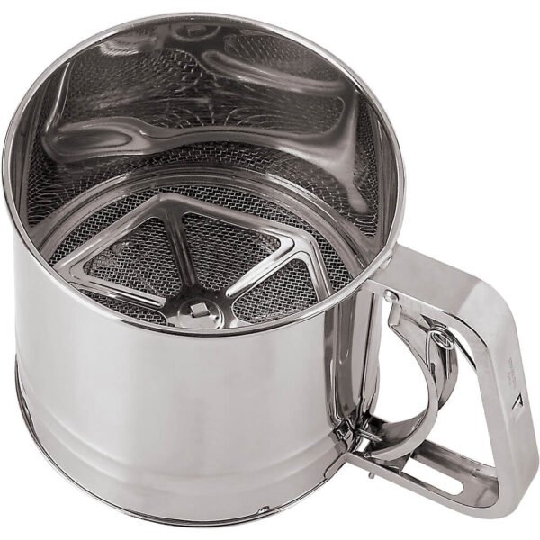 Stainless Steel Flour Sifter – Handheld Baking Tool